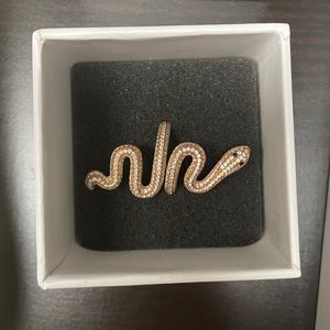 Taylor Swift Collectible 2018 Pink Snake Ring REPUTATION Tour Box New Rose Gold